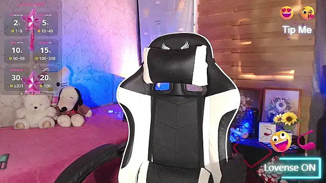 TssluttyNikka online show from 04.09.26