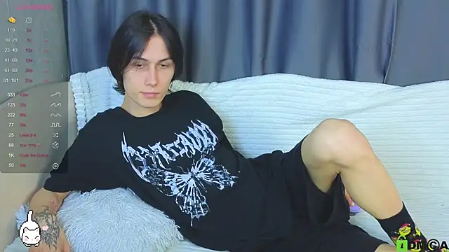 Snapshot of bd_black chatting on 05.13.26 bd black online show from 05.13.26