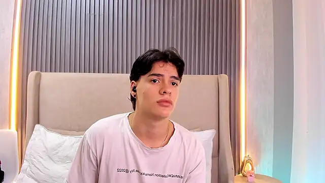 BenitoSaenz online show from 11.14.25