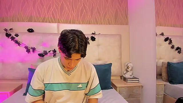 BenitoSaenz online show from 12.04.25