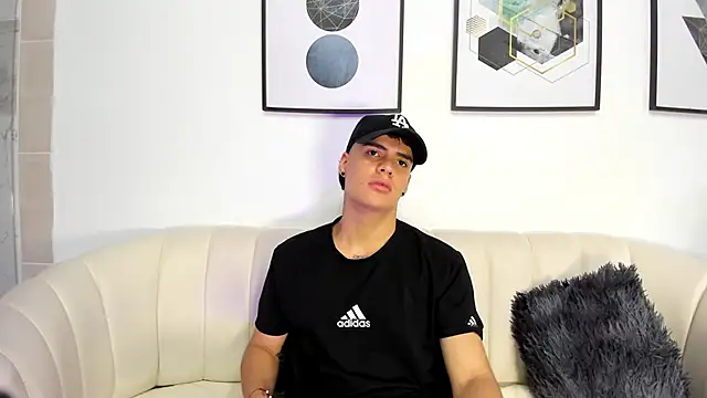 BenitoSaenz online show from 04.19.26