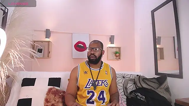 King Malik online show from 09.14.25