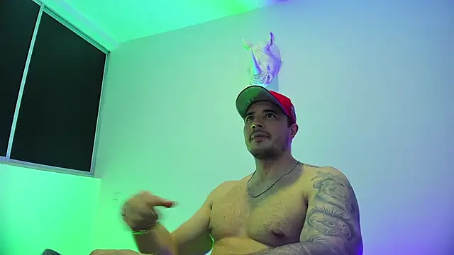 Snapshot of Dagoti chatting on 02.14.26 Dagoti online show from 02.14.26