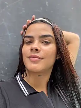 Kaily Sweet16 online show from 10.13.25