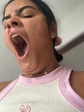 Kaily Sweet16 online show from 04.18.26