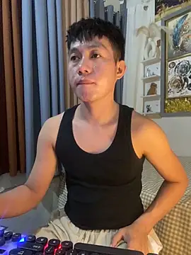 xshyboyx online show from 12.16.25