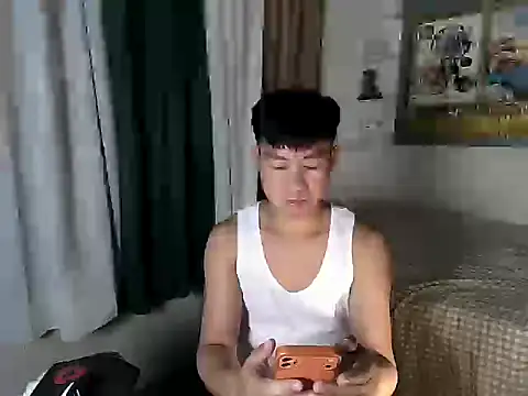 Snapshot of xshyboyx chatting on 06.02.26 xshyboyx online show from 06.02.26