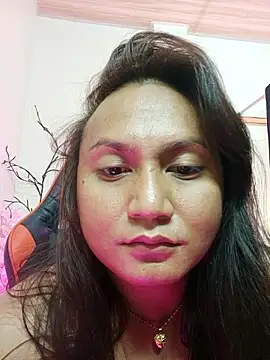 hella queen online show from 01.10.26