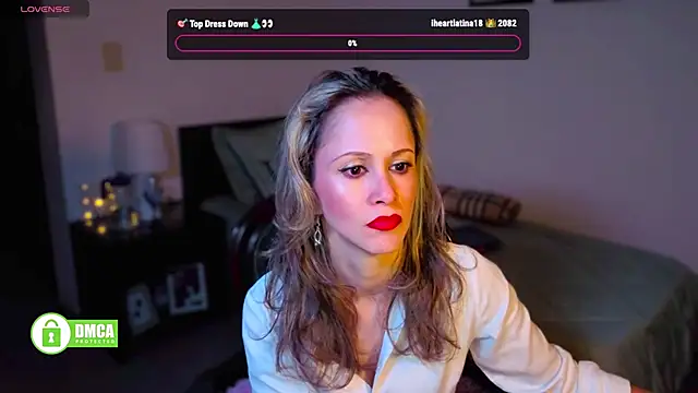 Snapshot of Miasiren chatting on 09.19.25 Miasiren online show from 09.19.25