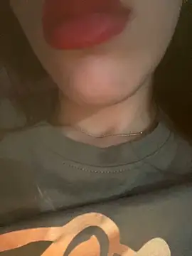 Mimisixo online show from 09.24.25