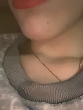 Mimisixo online show from 11.11.25