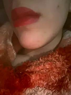 Mimisixo online show from 12.04.25