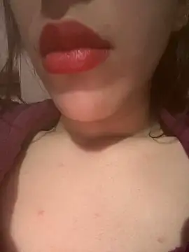 Mimisixo online show from 04.11.26