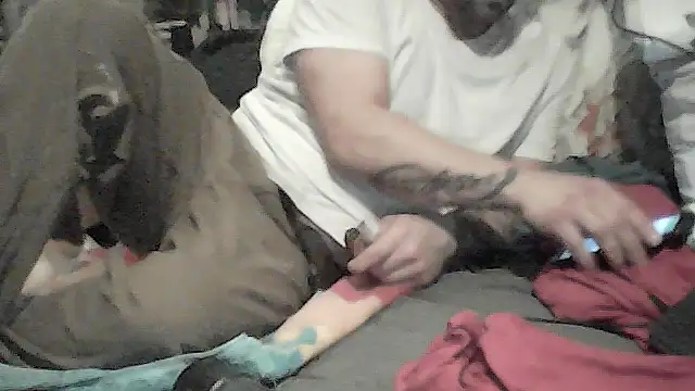 Twoslipperywhenwett online show from 11.21.25