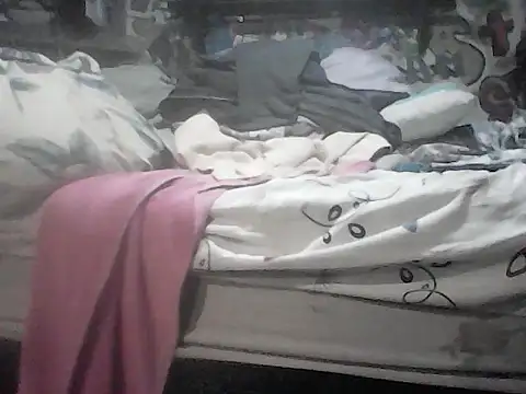 Twoslipperywhenwett online show from 03.13.26