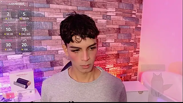 LIHIAN TAY online show from 10.03.25