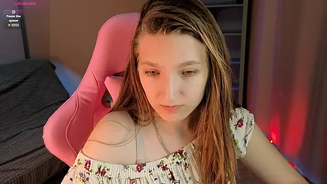 Mia Myles online show from 09.13.25