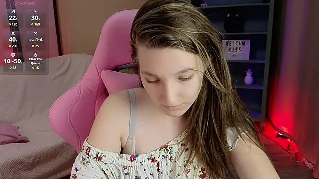 Mia Myles online show from 10.10.25