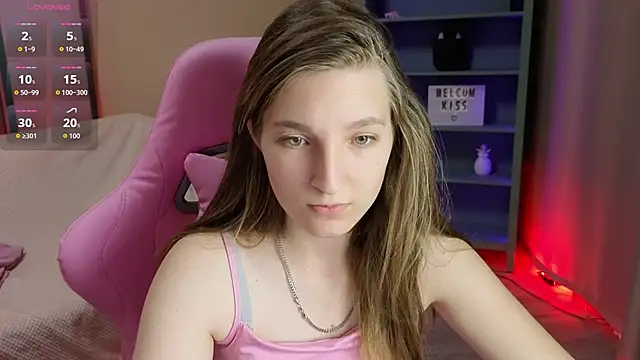 Mia Myles online show from 10.11.25