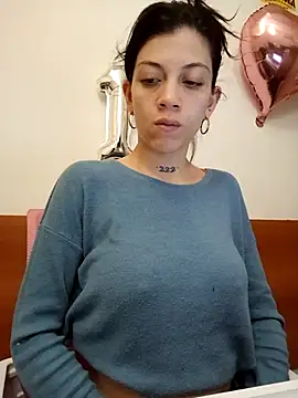 Snapshot of Paula_Alameda chatting on 09.21.25 Paula Alameda online show from 09.21.25