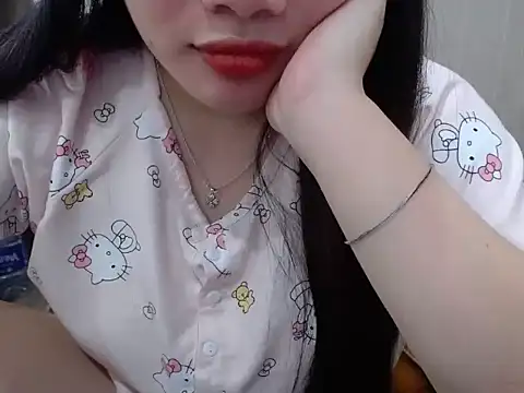 Zhi  2k6 online show from 09.13.25