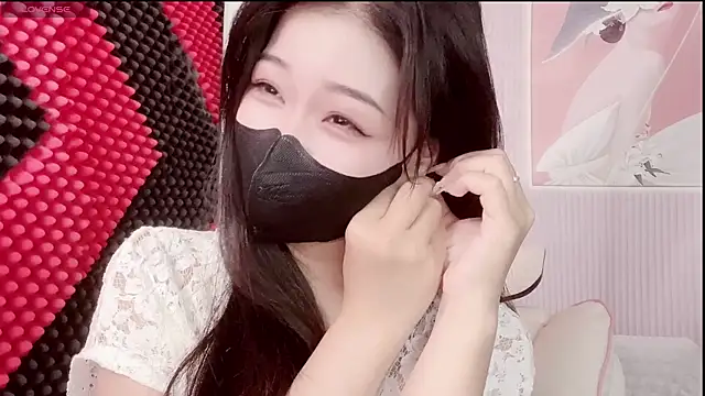 Snapshot of kemybaby chatting on 06.23.26 kemybaby online show from 06.23.26