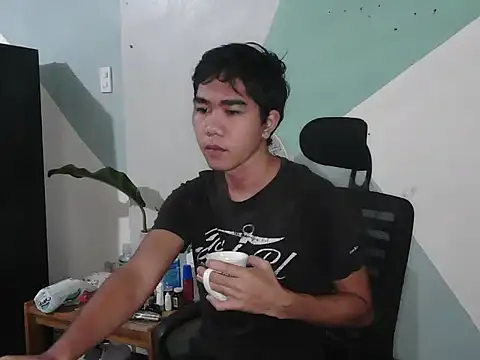 Snapshot of Darkevion chatting on 03.16.26 Darkevion online show from 03.16.26