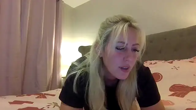 Snapshot of stormy_p chatting on 09.14.25 stormy p online show from 09.14.25