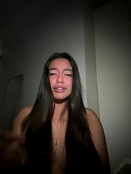 urasianlady online show from 11.13.25