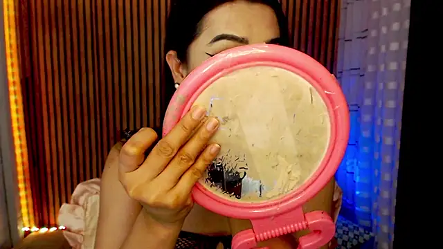 Snapshot of Fuckarat00 chatting on 09.13.25 Fuckarat00 online show from 09.13.25