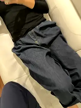 Snapshot of Meii-meyy chatting on 11.01.25 Meii-meyy online show from 11.01.25