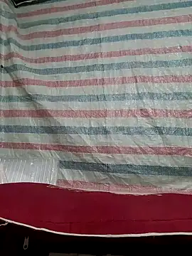 Snapshot of Many_lize chatting on 11.22.25 Many lize online show from 11.22.25