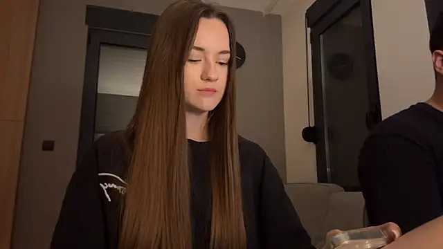 Snapshot of TenDouble chatting on 09.19.25 TenDouble online show from 09.19.25