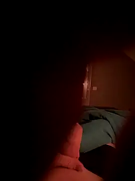 Snapshot of dutch_girl_lover chatting on 11.23.25 dutch girl lover online show from 11.23.25