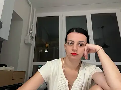 Snapshot of Sladosttss chatting on 11.03.25 Sladosttss online show from 11.03.25