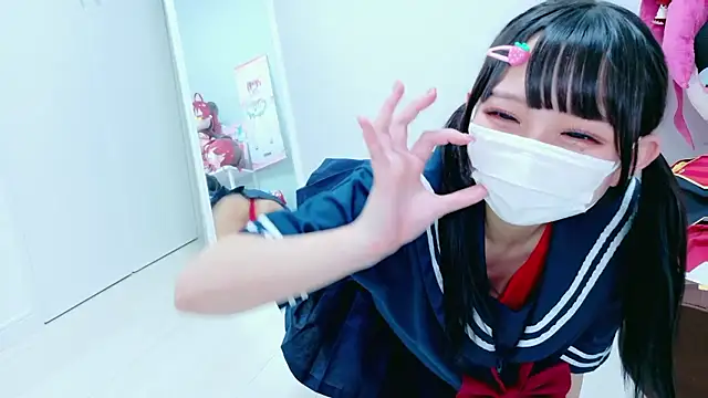 Snapshot of Hina-qp chatting on 06.17.26 Hina-qp online show from 06.17.26