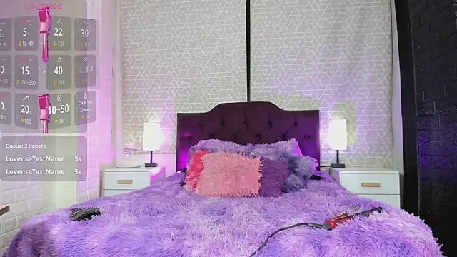 Snapshot of Zamara_Kleii chatting on 12.15.25 Zamara Kleii online show from 12.15.25