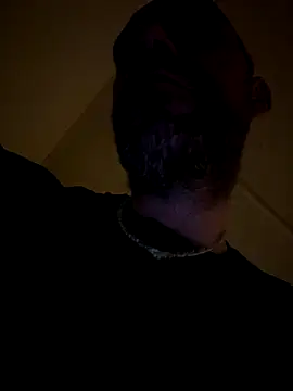 Snapshot of thepenisher777 chatting on 09.19.25 thepenisher777 online show from 09.19.25