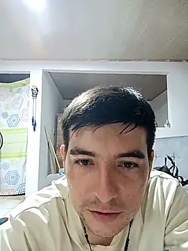 Gaticomalo1234 online show from 12.16.25