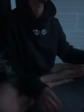 DarkCamBoy online show from 04.11.26