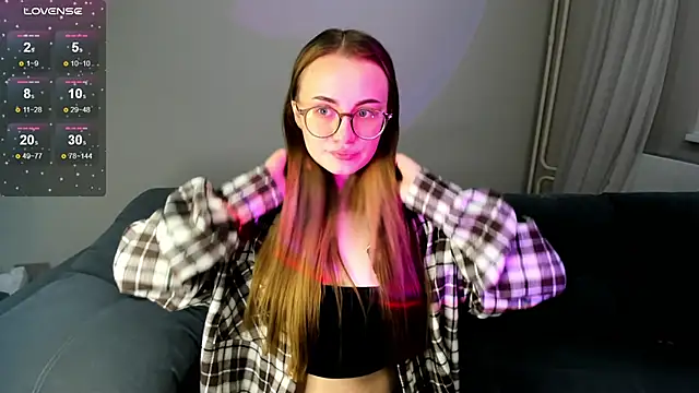 MewStella online show from 11.23.25