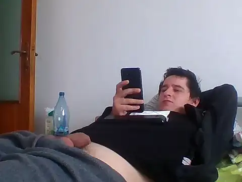 hugecock4u1990 online show from 11.28.25