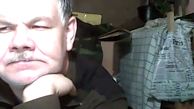 Snapshot of A1B3- chatting on 11.20.25 A1B3- online show from 11.20.25