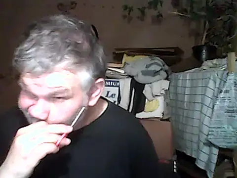 Snapshot of A1B3- chatting on 12.22.25 A1B3- online show from 12.22.25