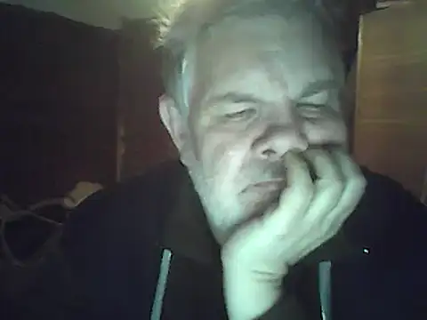 Snapshot of A1B3- chatting on 01.10.26 A1B3- online show from 01.10.26