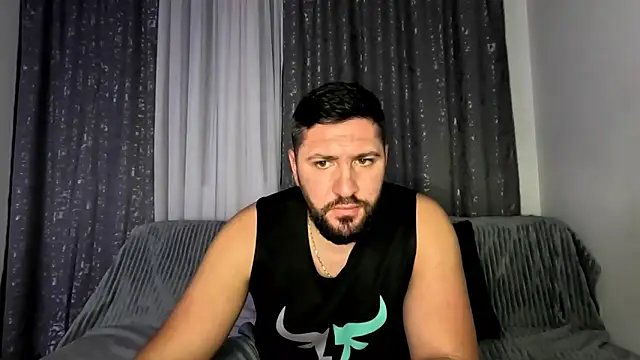 Gold Alpha Boy online show from 11.12.25