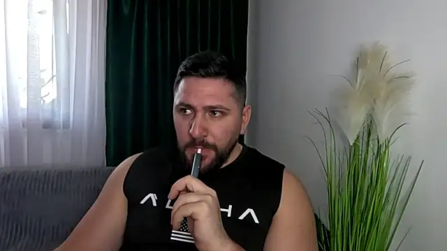 Gold Alpha Boy online show from 03.14.26