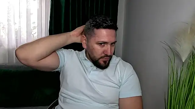 Gold Alpha Boy online show from 04.07.26