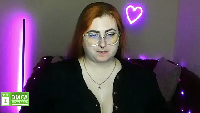 Alicia love00 online show from 12.22.25