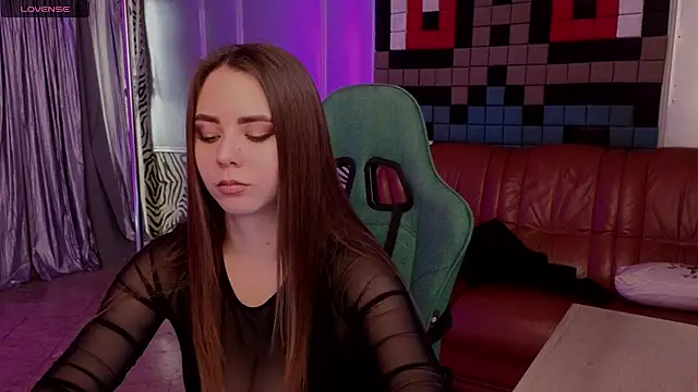 IvoryWood  online show from 10.05.25